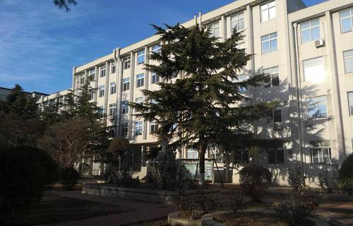 下坝乡范沟村教学点