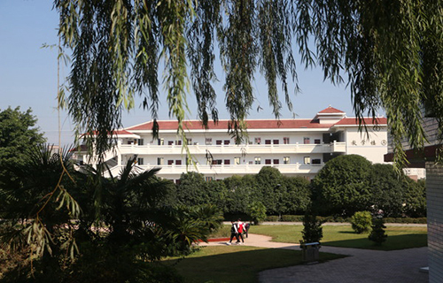 泸州市江阳区华阳乡南城中学