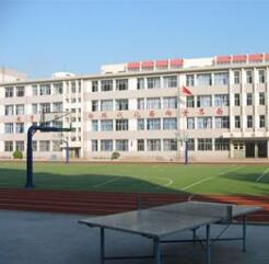 弥勒县朋普镇锁龙寺中学