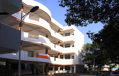 大丰市三龙中学