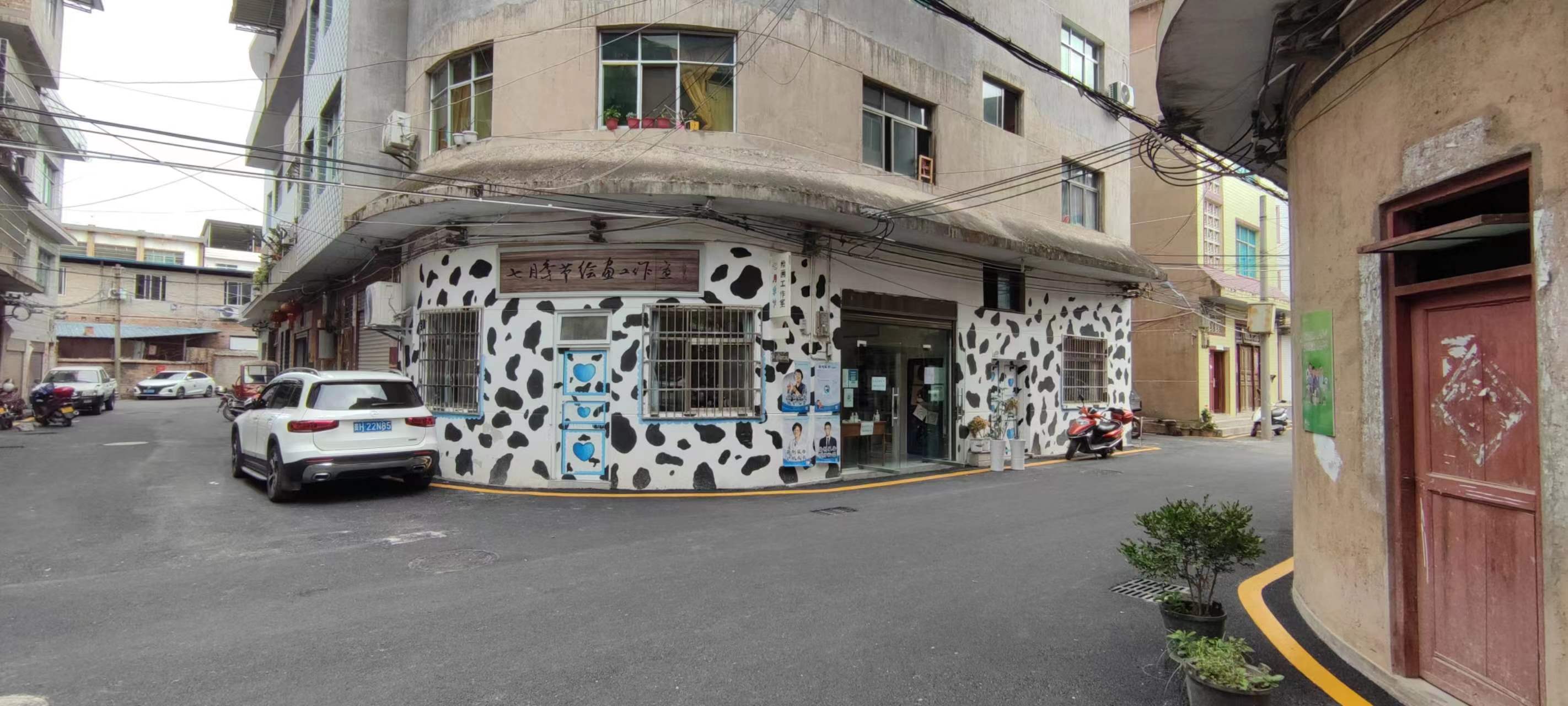 施秉县七月绘画工作室