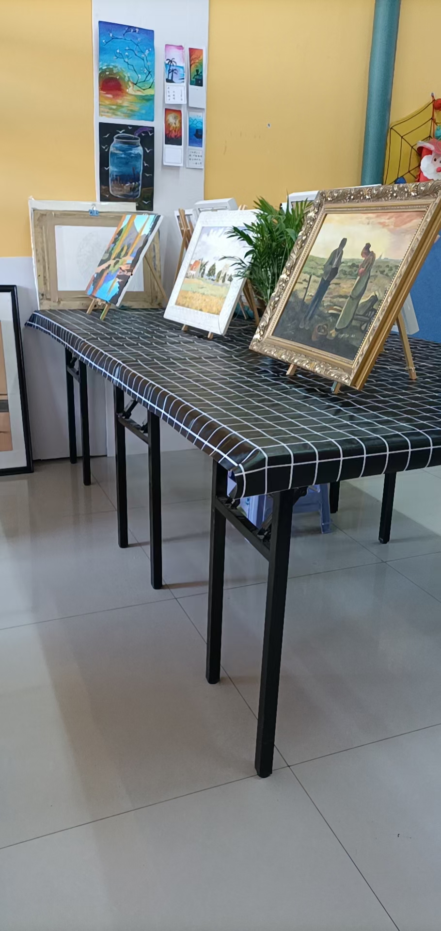 西乌珠穆沁旗米罗艺术培训有限公司